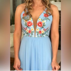 Beautiful Faviana prom dress